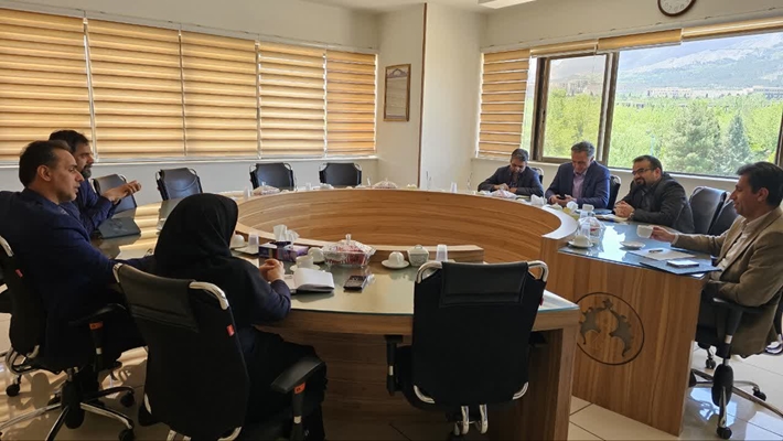 همکاری دانشگاه اصفهان و شرکت شهرک‌های صنعتی استان اصفهان: راهبردی برای تحول فناوری در صنایع کوچک و متوسط